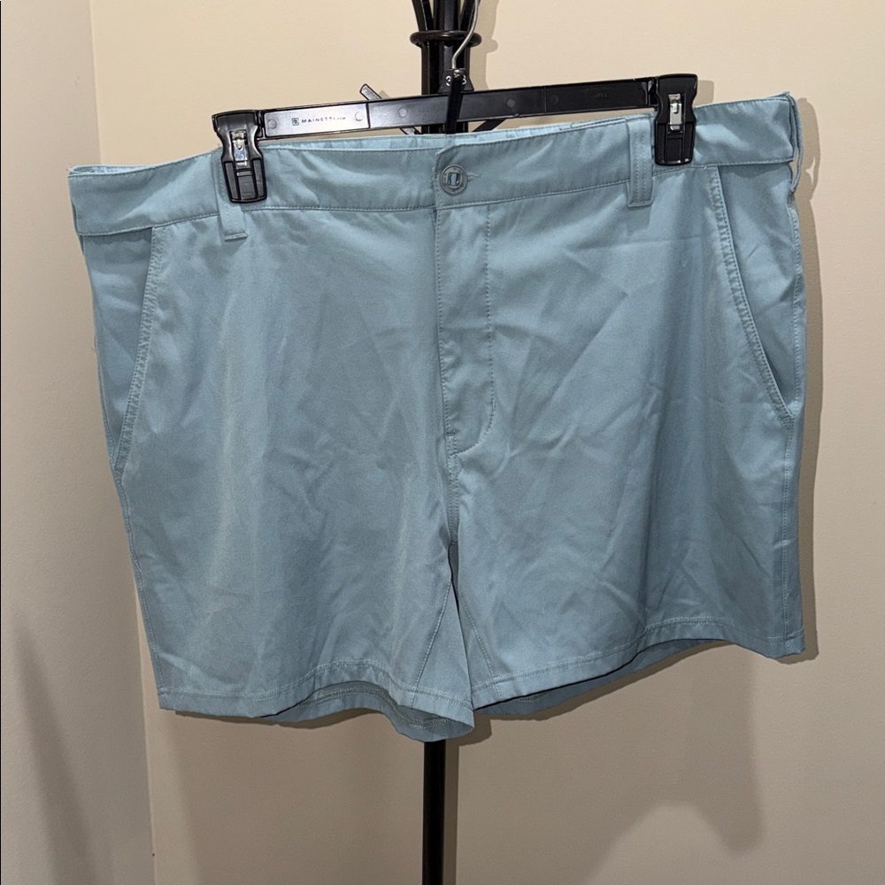 Huk Men's Light Aqua Flat-Front Shorts